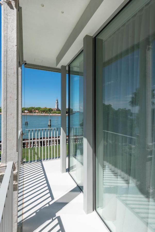 Ca' Delle Contesse - Villa On Lagoon With Private Dock And Spectacular View Lido di Venezia Bagian luar foto