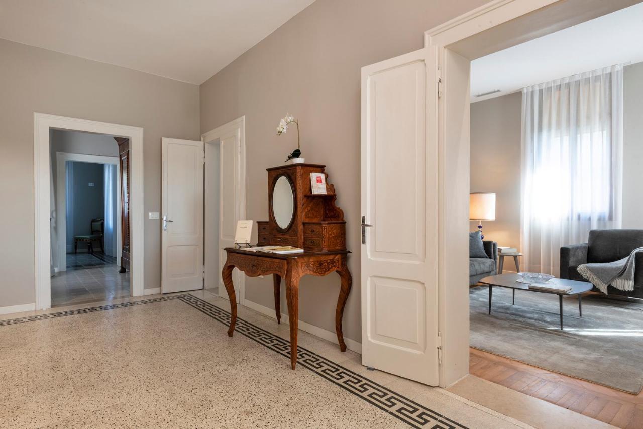 Ca' Delle Contesse - Villa On Lagoon With Private Dock And Spectacular View Lido di Venezia Bagian luar foto