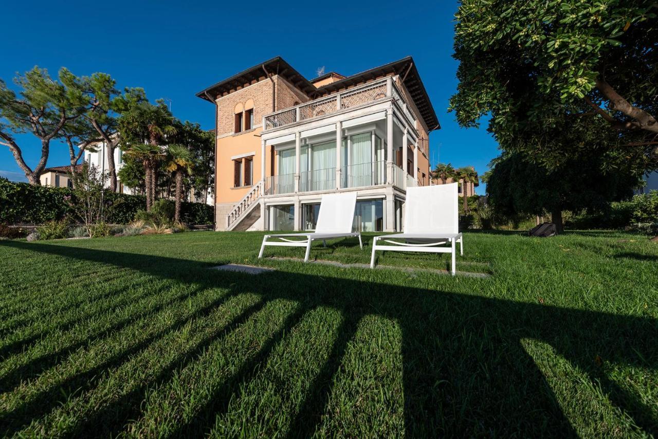 Ca' Delle Contesse - Villa On Lagoon With Private Dock And Spectacular View Lido di Venezia Bagian luar foto