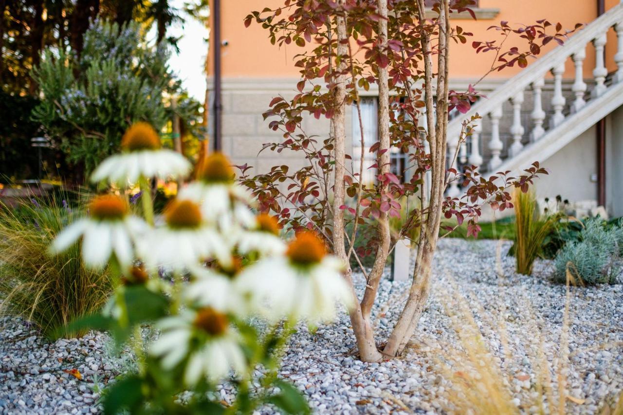 Ca' Delle Contesse - Villa On Lagoon With Private Dock And Spectacular View Lido di Venezia Bagian luar foto