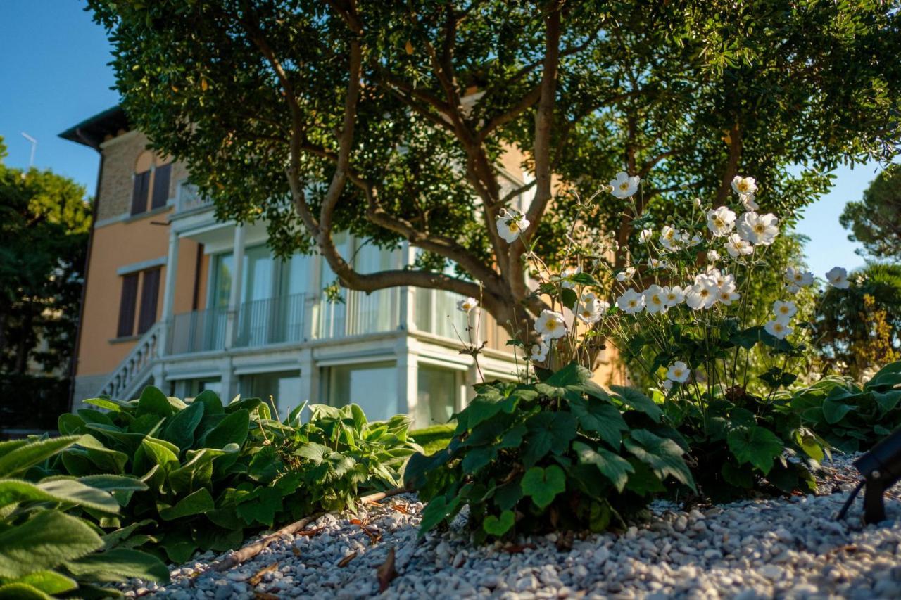 Ca' Delle Contesse - Villa On Lagoon With Private Dock And Spectacular View Lido di Venezia Bagian luar foto